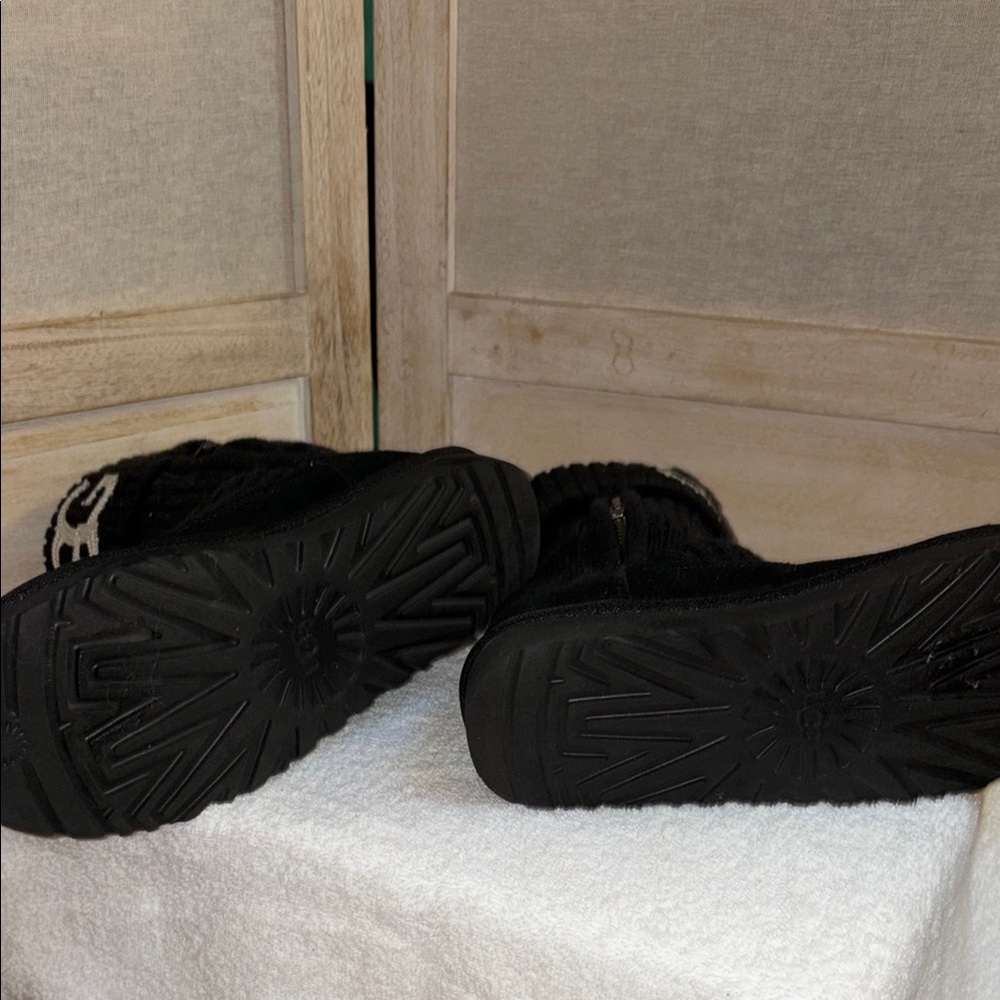 UGG Woman’s Black Knit Logo Mid-Calf Boot - Picture 4 of 4